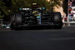 Hamilton annoyed by safety car De Vries: 'A kick in the teeth'