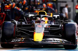 Verstappen toont stuk carbon waardoor hij kansloos werd voor de overwinning
