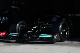 Mercedes blijft nog een paar dagen in Imola voor speciale test