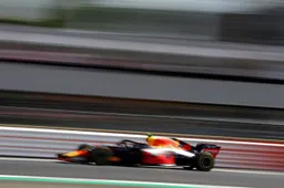 De definitieve startgrid van Groot-Brittannië: Hamilton vooraan, Verstappen op P5