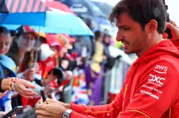 Villeneuve pense que Sainz attend toujours cette équipe de pointe en F1
