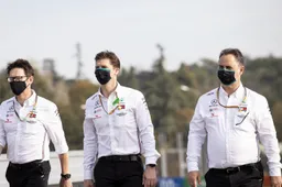 'Waar Rosberg duizend ronden de tijd nodig had, kon Lewis het in twee ronden'