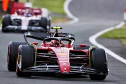 Carlos Sainz goes fastest in FP2, with Mercedes also looking strong