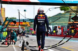 Red Bull noemt mogelijke oorzaak uitvalbeurt Verstappen