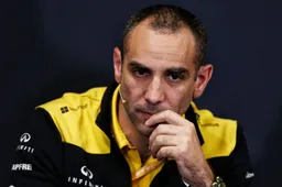 Renault wil geen overhaaste beslissing nemen door nieuw klantenteam te werven