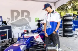Lindblad set for busy year: Possibly active in six Grand Prix weekends