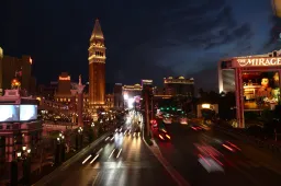 GP de Las Vegas 2023 : Où et quand voir la course dans la ville du jeux ?