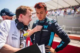 Albon ne s'attend pas à un retour rapide de Red Bull