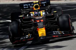 Samenvatting VT3 | Verstappen de snelste voor Perez, Hamilton crasht