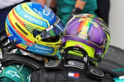 Hamilton sluit Alonso niet uit als teamgenoot: ‘Als alles zo samenvalt’