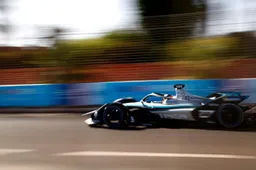 Mercedes komt niet ver in kwalificatie Formule E, pole voor Da Costa