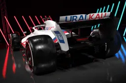 Haas present photos of new 2022 F1 car livery