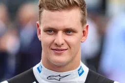 Schumacher gets support: 'That's what Ferrari team boss Binotto wants to see'