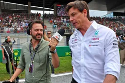 Onrust neemt toe bij concurrenten van Verstappen: hoofdrol voor Toto Wolff