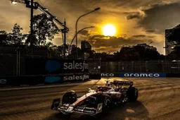 Report | Ferraris fastest under the lights for FP2!