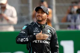 Hamilton verwachtte niet dat Mercedes hier zo lang voor nodig had