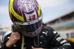 Video | Zhou celebrates Alfa Romeo anniversary with F1 car on Italian highway