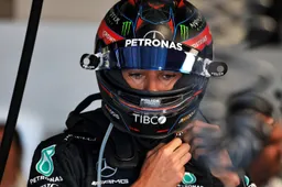 Russell weerspreekt Wolff: 'Het ding is genadeloos om mee te rijden'