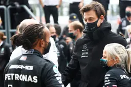 Mercedes maakt zich zorgen over motor: 'We hebben vraagtekens'
