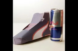 Awesome! Red Bull geef printbare "Shoey" vrij!