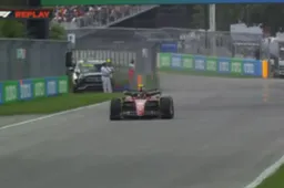 Ferrari stuitert als een gek op het rechte stuk terwijl de FIA meekijkt