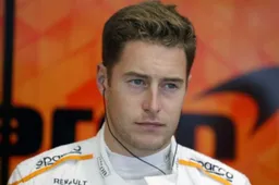 Buxton: Vandoorne deserves a second chance