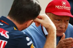 Lauda spreekt Red Bull kopstuk tegen: "Mercedes en Red Bull nek-aan-nek"
