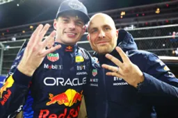 Verstappen over kerstcadeau voor Lambiase: “Ik denk niet dat hij daar veel mee kan”