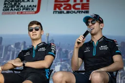 Latifi en Russell vliegen elkaar in de haren tijdens online race