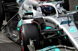 Mercedes will take risk with rain: 'That's what we need'