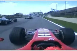 Michael Schumacher vecht zich knap naar voren tijdens Braziliaanse GP van 2006!