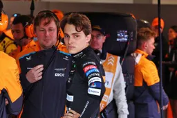 Piastri sluit zich aan bij Horner en sluit wereldtitel McLaren niet uit