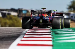 Christian Horner onder de indruk van 'fenomenale inhaalrace' Albon in Austin