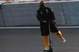 Hamilton clear: 'Don't agree when it happens'