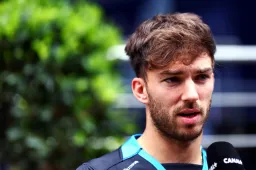Verstappen vs Hamilton de mooiste strijd in F1 ooit? Niet voor Pierre Gasly!