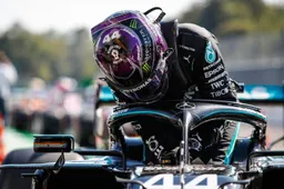 Penalty for Hamilton after pit stop during chaotic Safety Car
