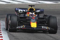 Lunchupdate | Verstappen rijdt 45 ronden en zet derde tijd neer voorlopig