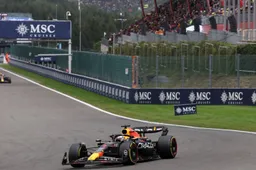 Mundial de Constructores F1 | Ferrari se acerca a Aston Martin