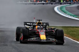 Chaos in F2 door regen: wat gaat het weer in Silverstone doen in de Formule 1?