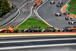 Chaos dans la course de Spa F3 : Voisin gagne, Lindblad abandonne la course au titre