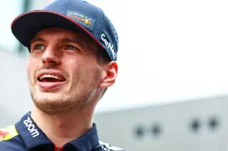 Verstappen no se preocupa por Vettel: 'Tiene cuatro títulos mundiales'