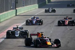 F1 Social Stint | Red Bull blikt terug op haat-liefde verhouding met bocht 1