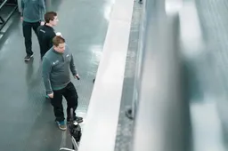 Video: de geboorte van de Mercedes W08