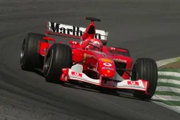 Koopje! Schumachers kampioensauto onder de hamer
