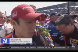 Oud F1 coureur Takuma Sato wint de Indy 500!