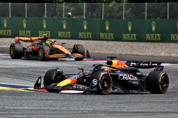 Classificação de pilotos: Norris perde terreno após acidente com Verstappen