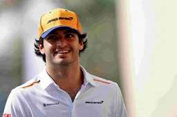 Dit miljoenenbedrag gaat Sainz bij Ferrari verdienen in twee jaar tijd
