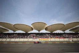 Dit schreef de internationale pers over de teleurstellende race van Verstappen