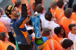 Cijfers | Ricciardo is weer het mannetje, alles gaat mis voor Verstappen
