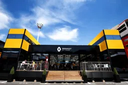 Renault weigert commentaar te geven over geruchten Ocon